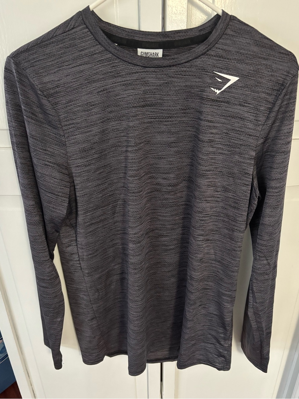 Gymshark Men’s Long Sleeve Training Shirt Medium Gray Space Dye Athletic